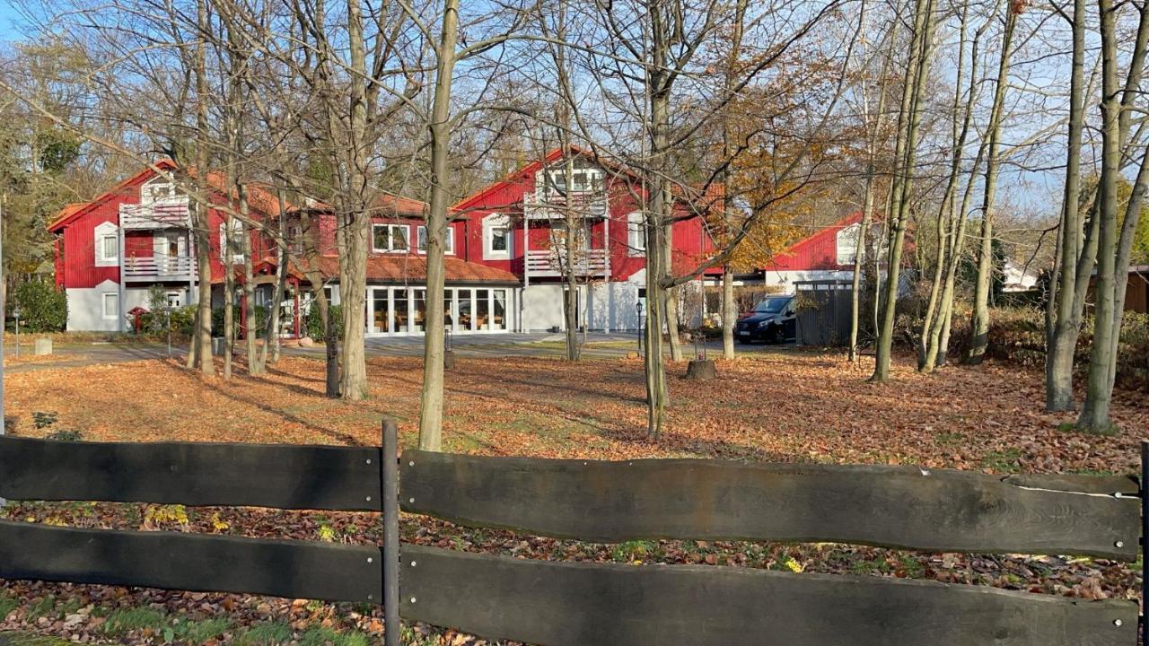 Hotel Rosengarten Leipzig-Naunhof Exterior photo
