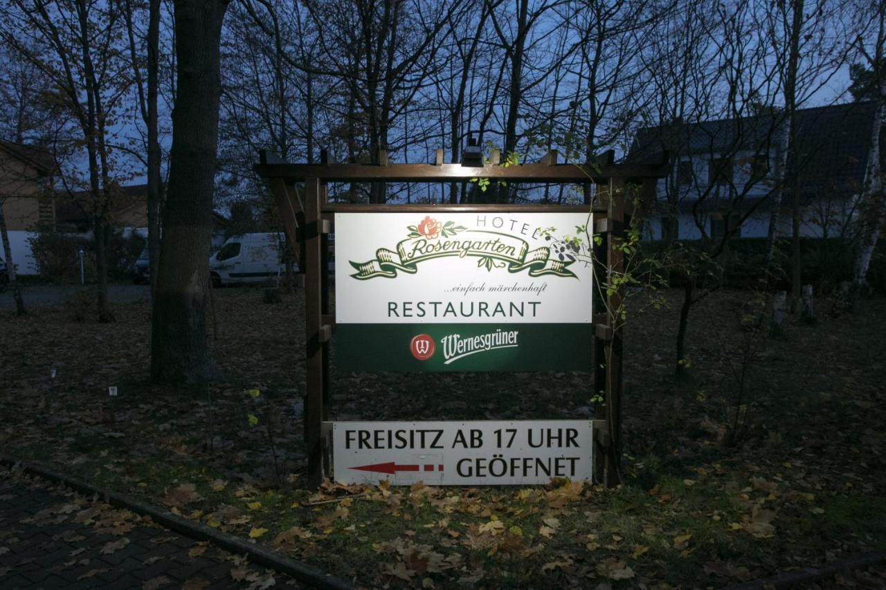 Hotel Rosengarten Leipzig-Naunhof Exterior photo